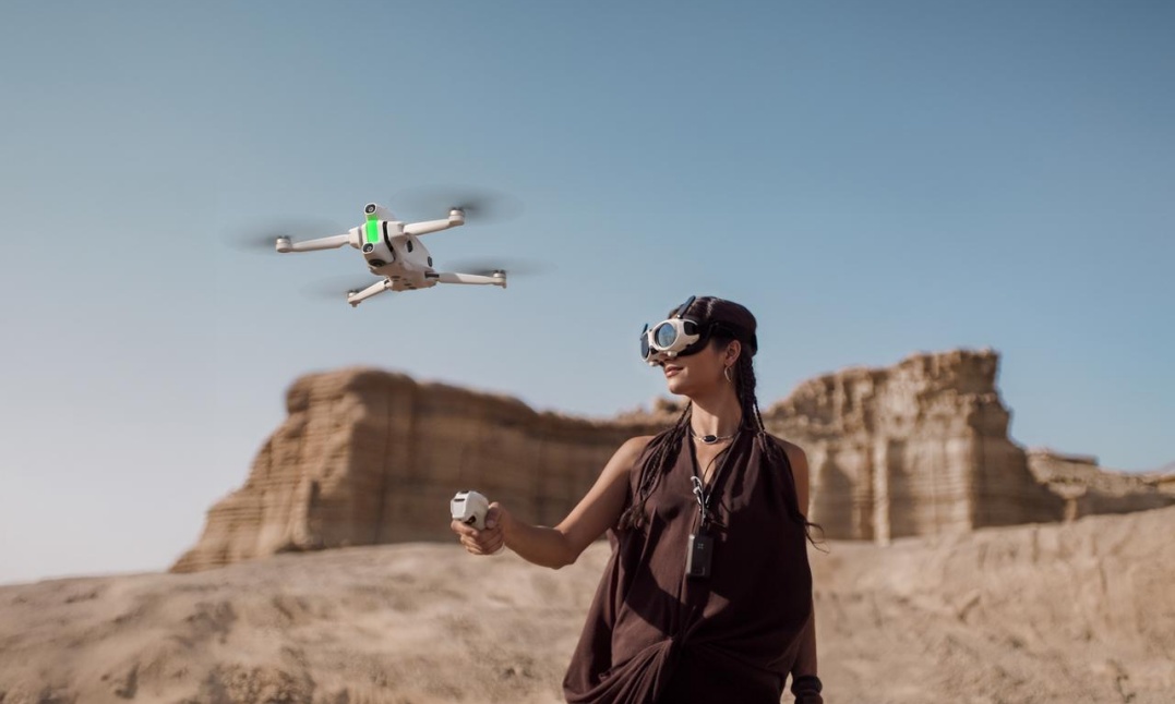 影翎A1全景无人机连获四项国际大奖,斩获CES最佳创新奖