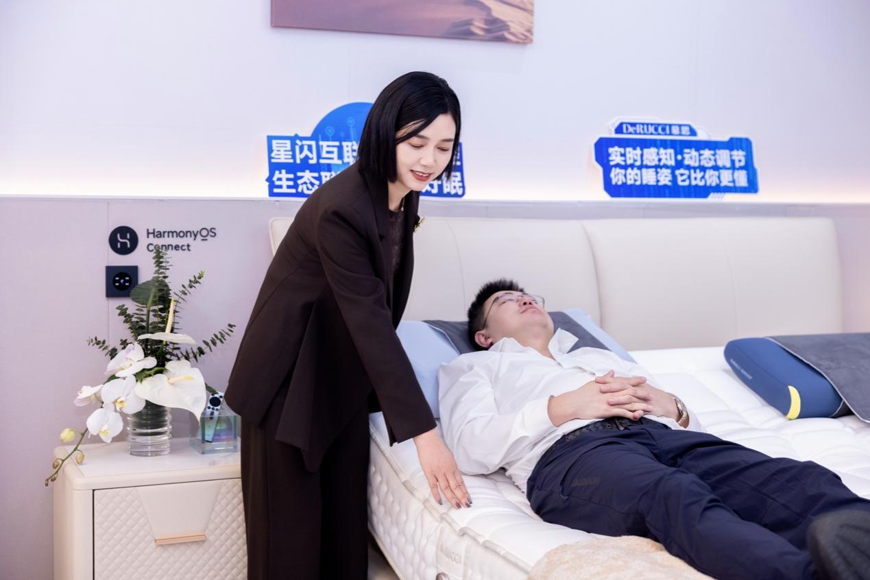 男人和女人躺在椅子上

AI 生成的内容可能不正确。