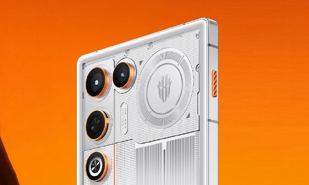 红魔高管预热新机：所有跟进风扇的友商都欠红魔一句感谢