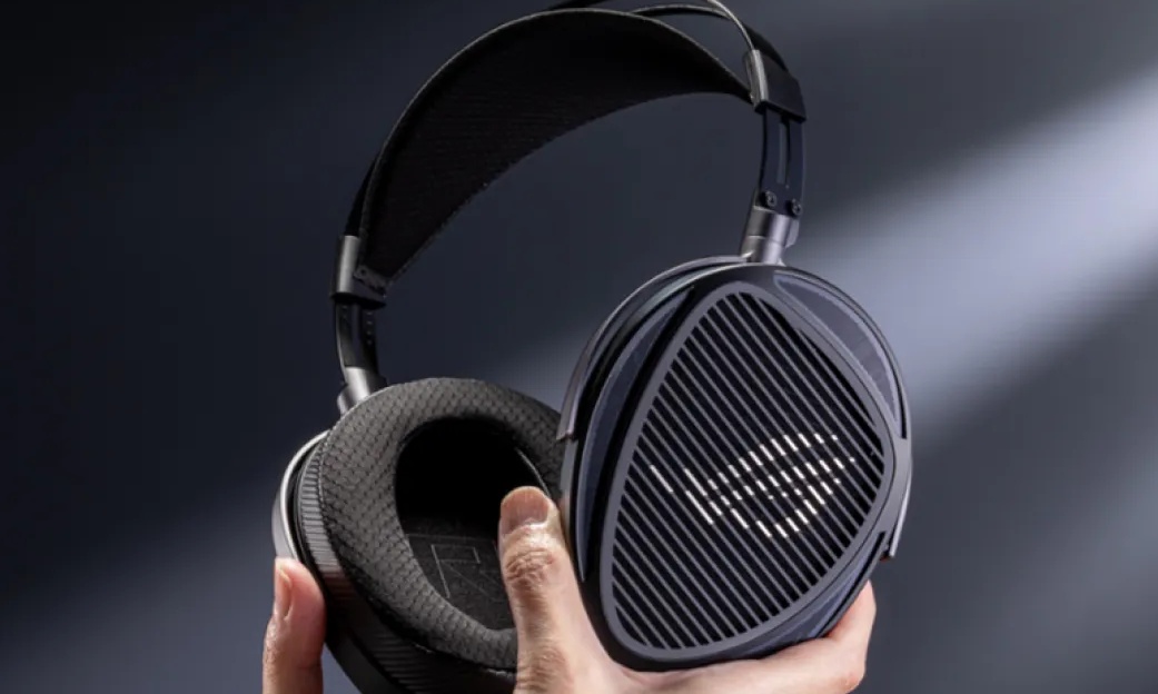 ROG联名HiFiMAN：电竞顶流遇上HiFi老炮，游戏耳机成为音频大厂新战场？