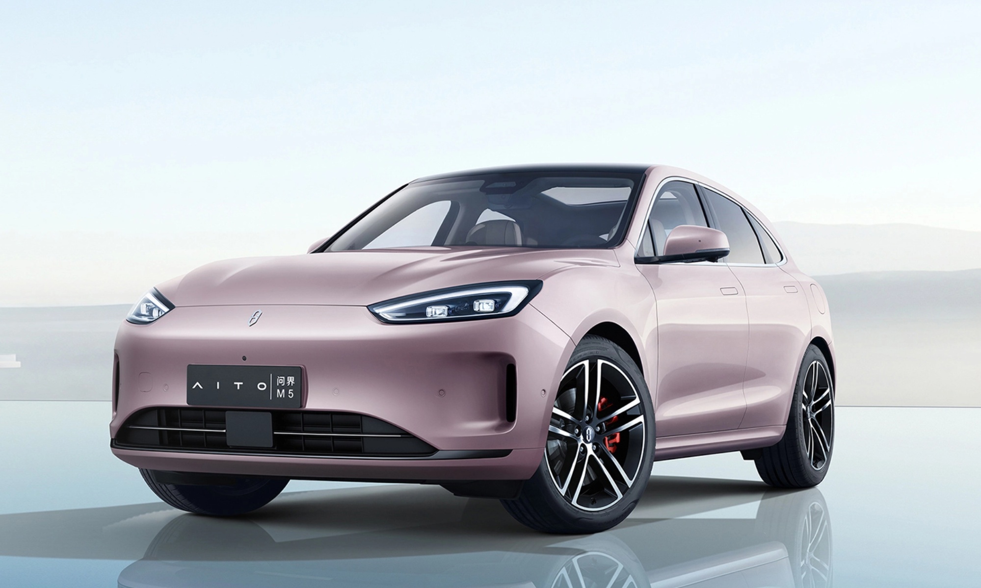 带领华为车BU扭亏为盈,余承东却说还要学习雷军