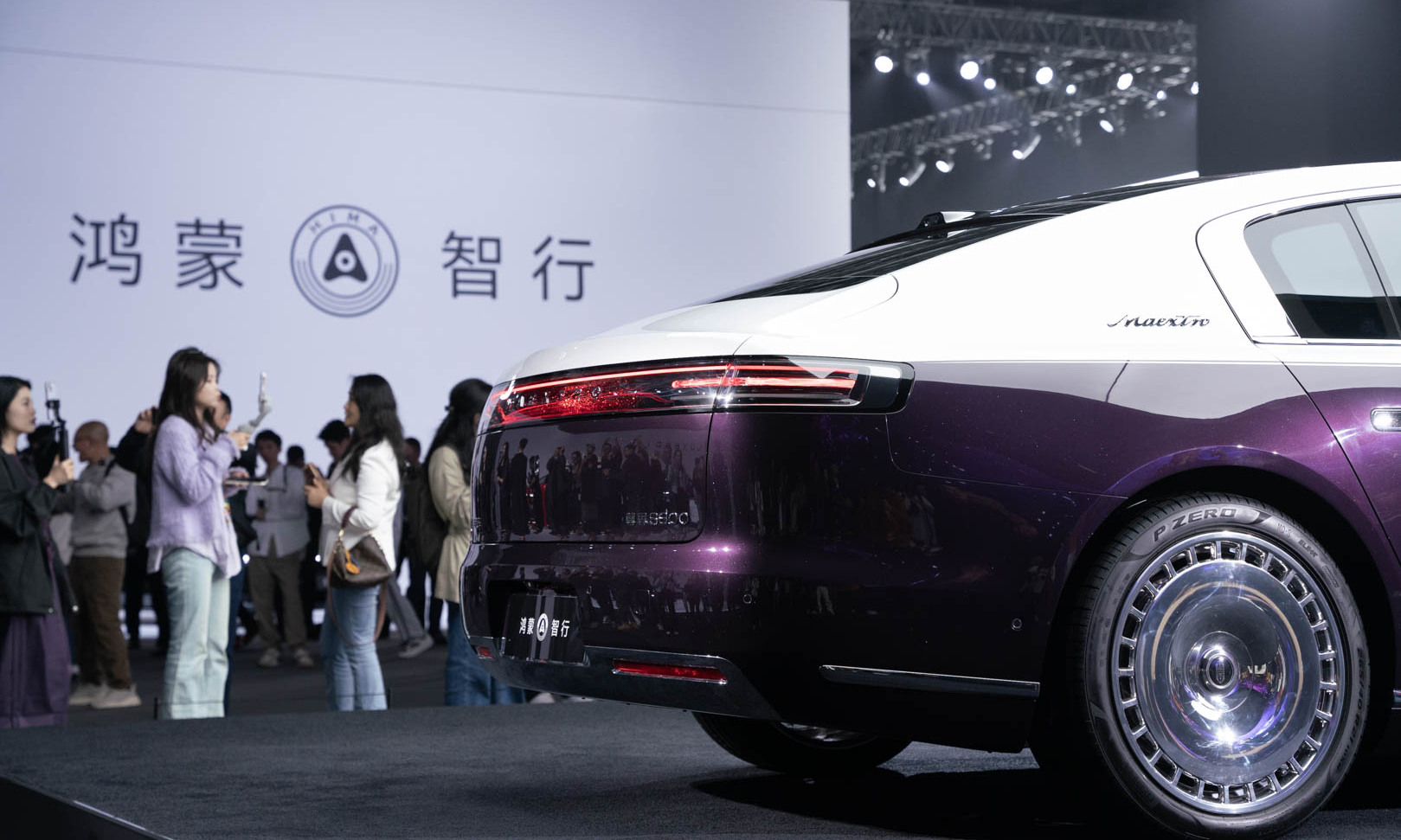 一口气推五款新车！尊界开启军团作战模式，暗含两重隐患？