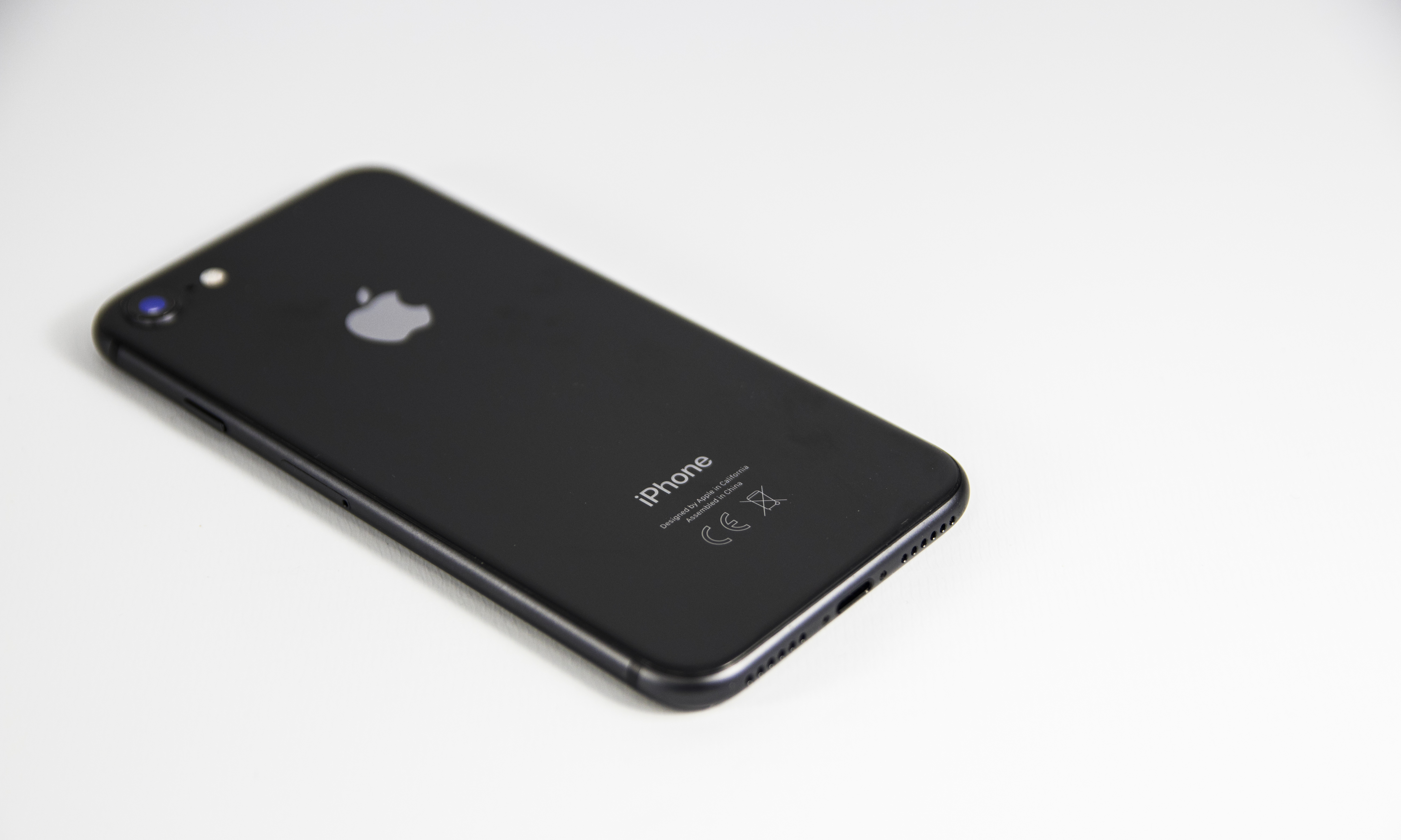 曾是最受欢迎的iPhone，现在却化身偷拍黑产核心工具？