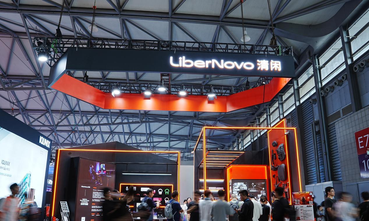 清闲动态人机工学椅 Maxis Pro 首秀 ChinaJoy：为高强度久坐玩家撑起高光时刻