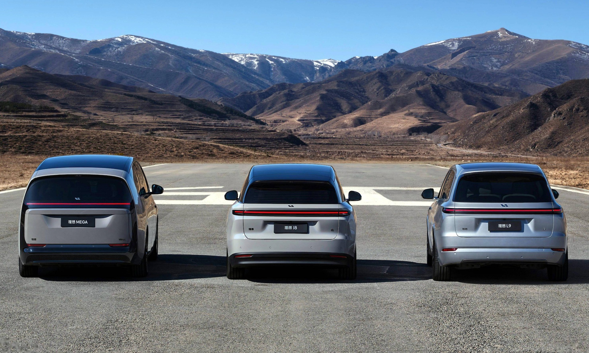 理想汽车「断腕」：关闭100家门店，李想如何打赢2026翻身仗？