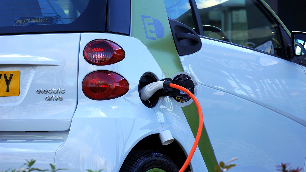 electric-car-1458836_1280.jpg