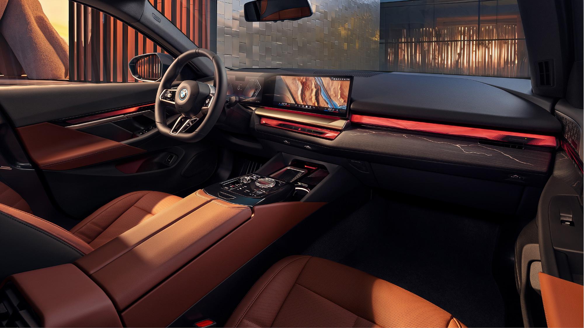 autohomecar__CjIFV2TRpEiAB4jIAAkS0WwYuds037.jpg