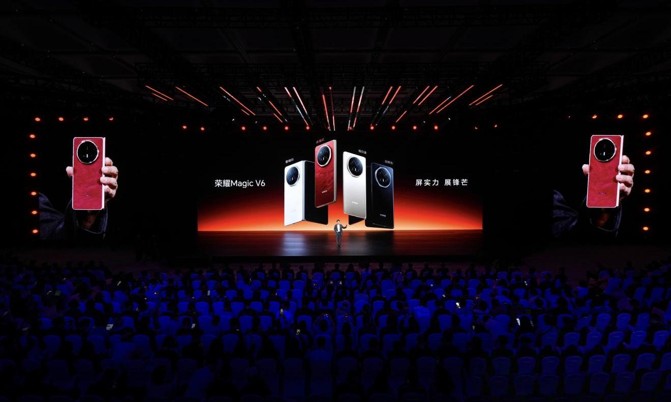 存储暴涨下的“逆行者”：荣耀Magic V6为何敢保价保量？