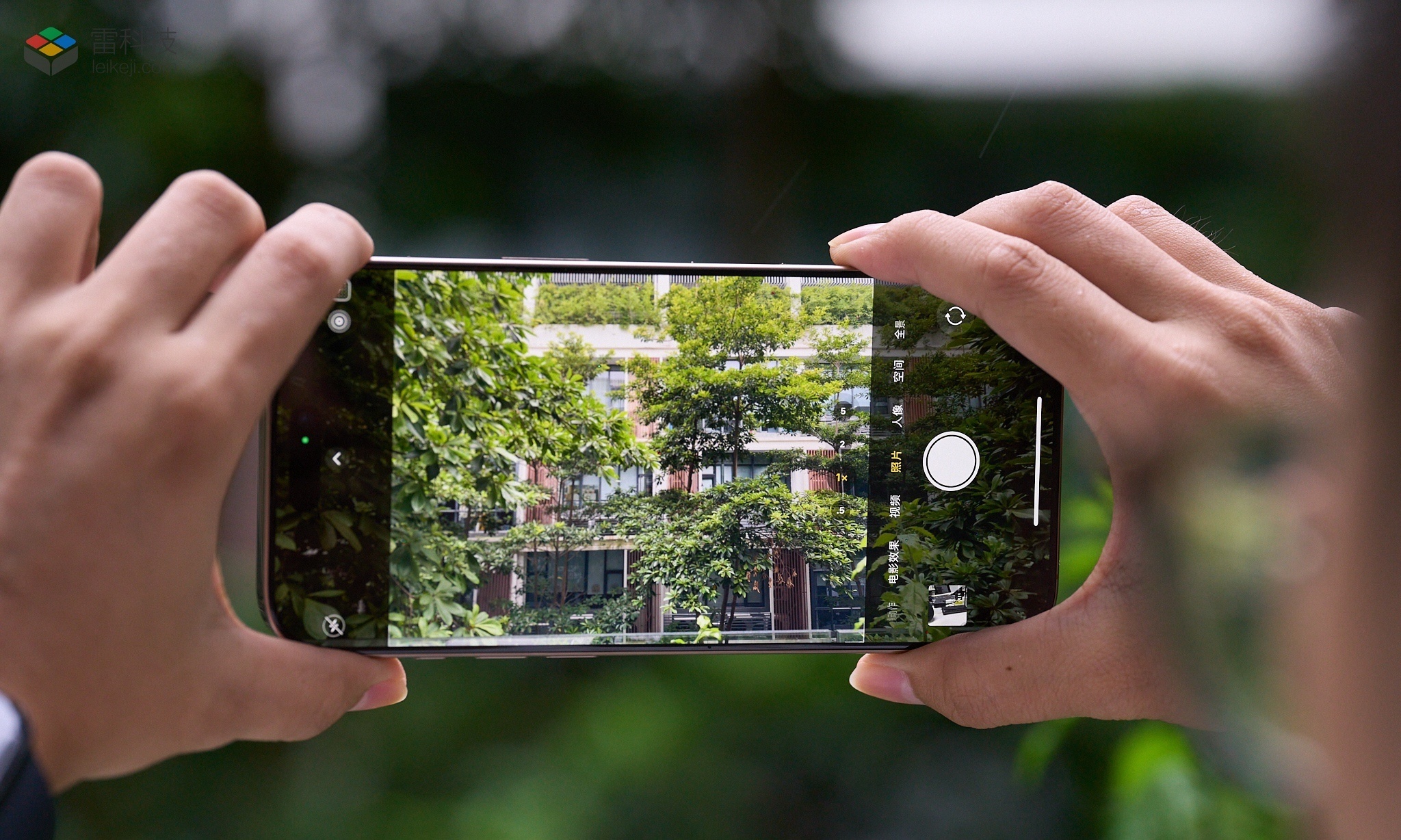 MWC释放信号：潜望长焦进入中低端机，ALoM技术带来新的可能