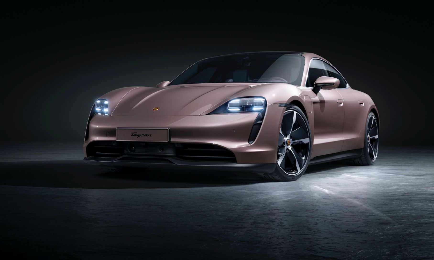 能吊打特斯拉？保时捷911混动版曝光：系统功率高达700马力