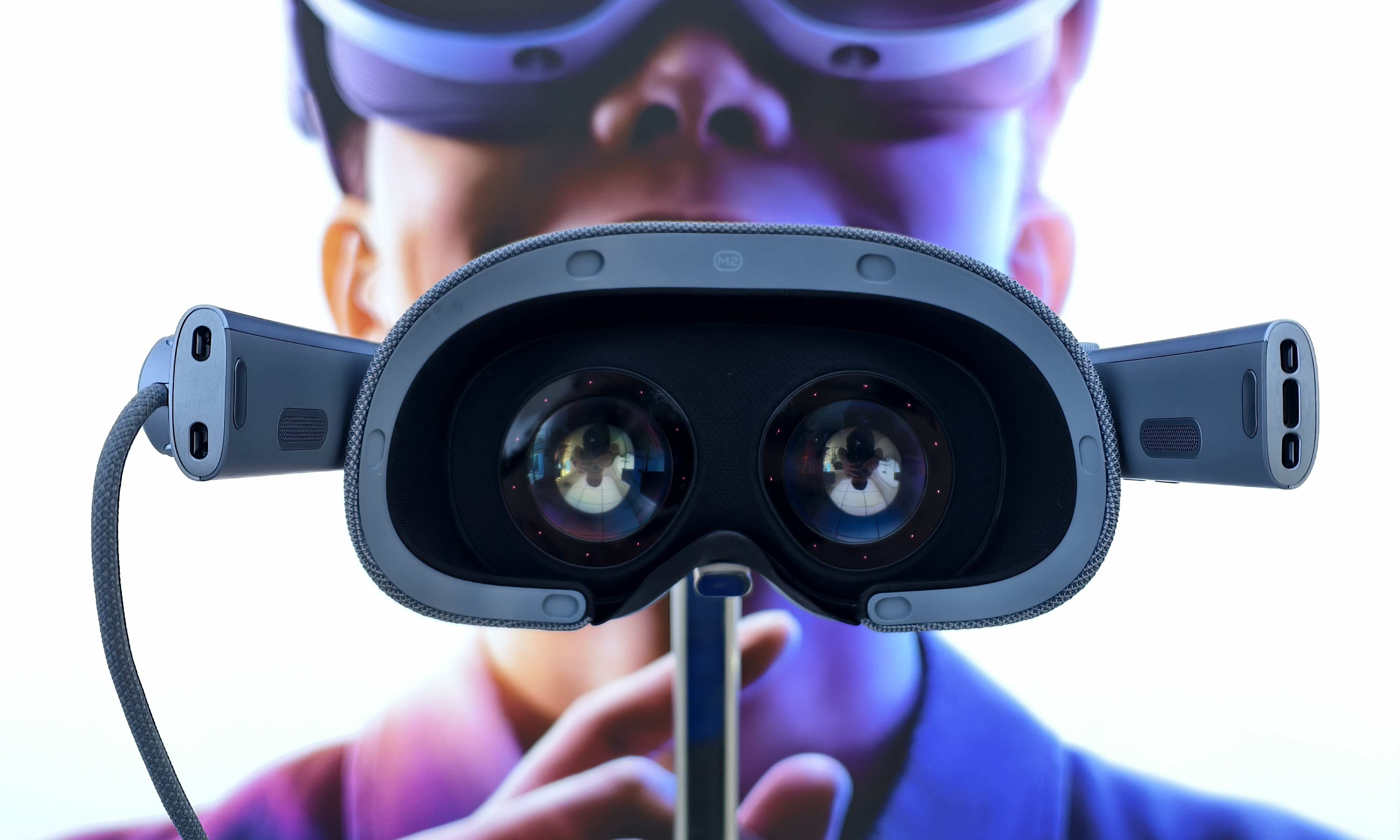 vivo Vision来了，XR头显这波OPPO会错过吗？