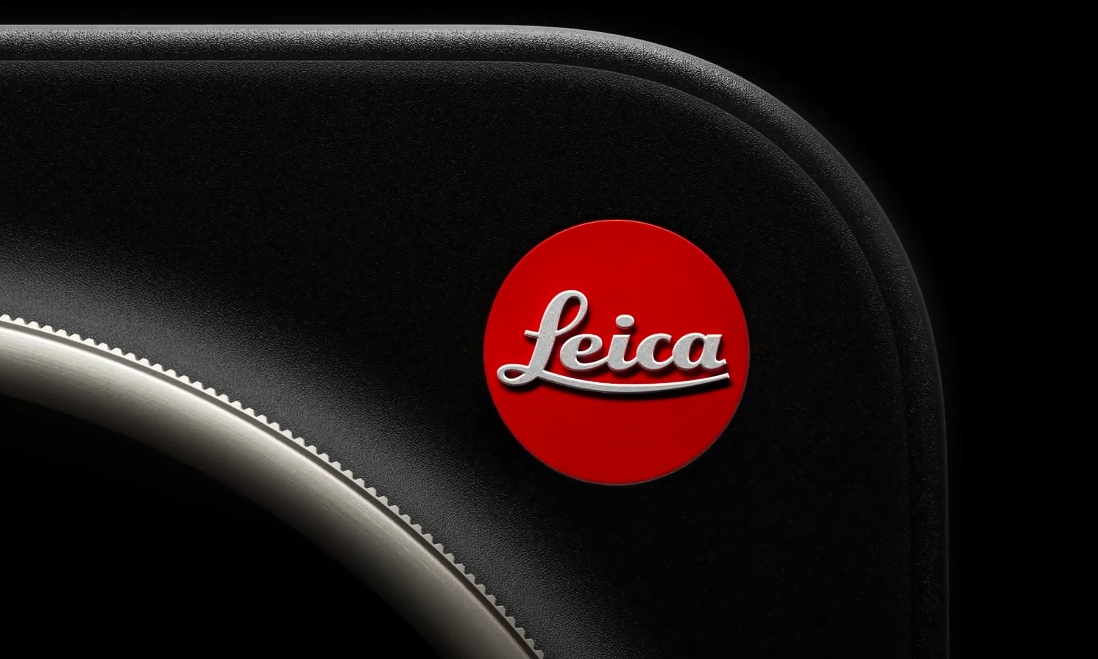 吵翻了！小米17 Ultra徕卡版要卖1万块，红标到底值不值？