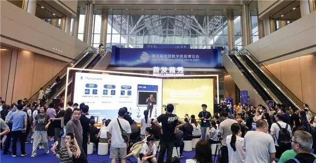 索辰科技加码世界模型前沿技术，与战略投资企业美梦空间联合发布具身模型与物理测评标准