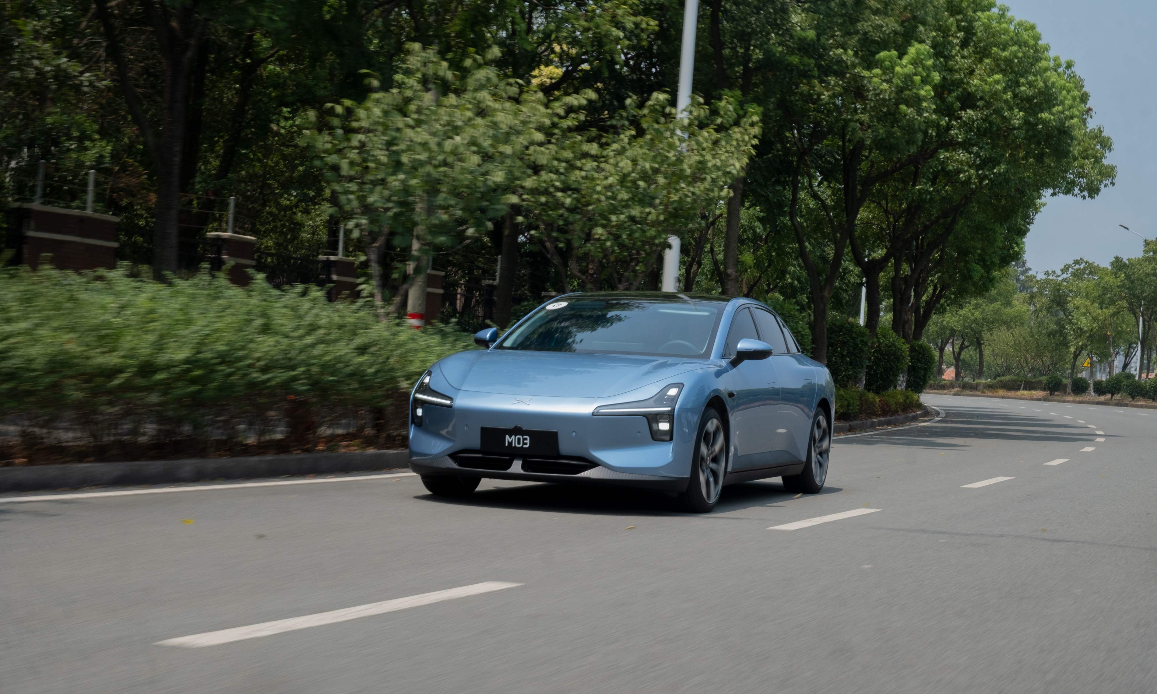 系AI虚假合成！小鹏汽车紧急辟谣低俗视频，坚决追责到底