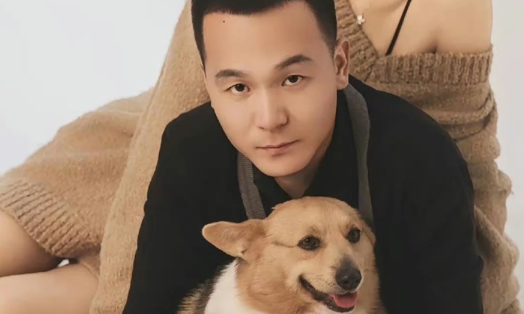 “训狗”网红潘宏回归？发布接狗新规则被网友炮轰！