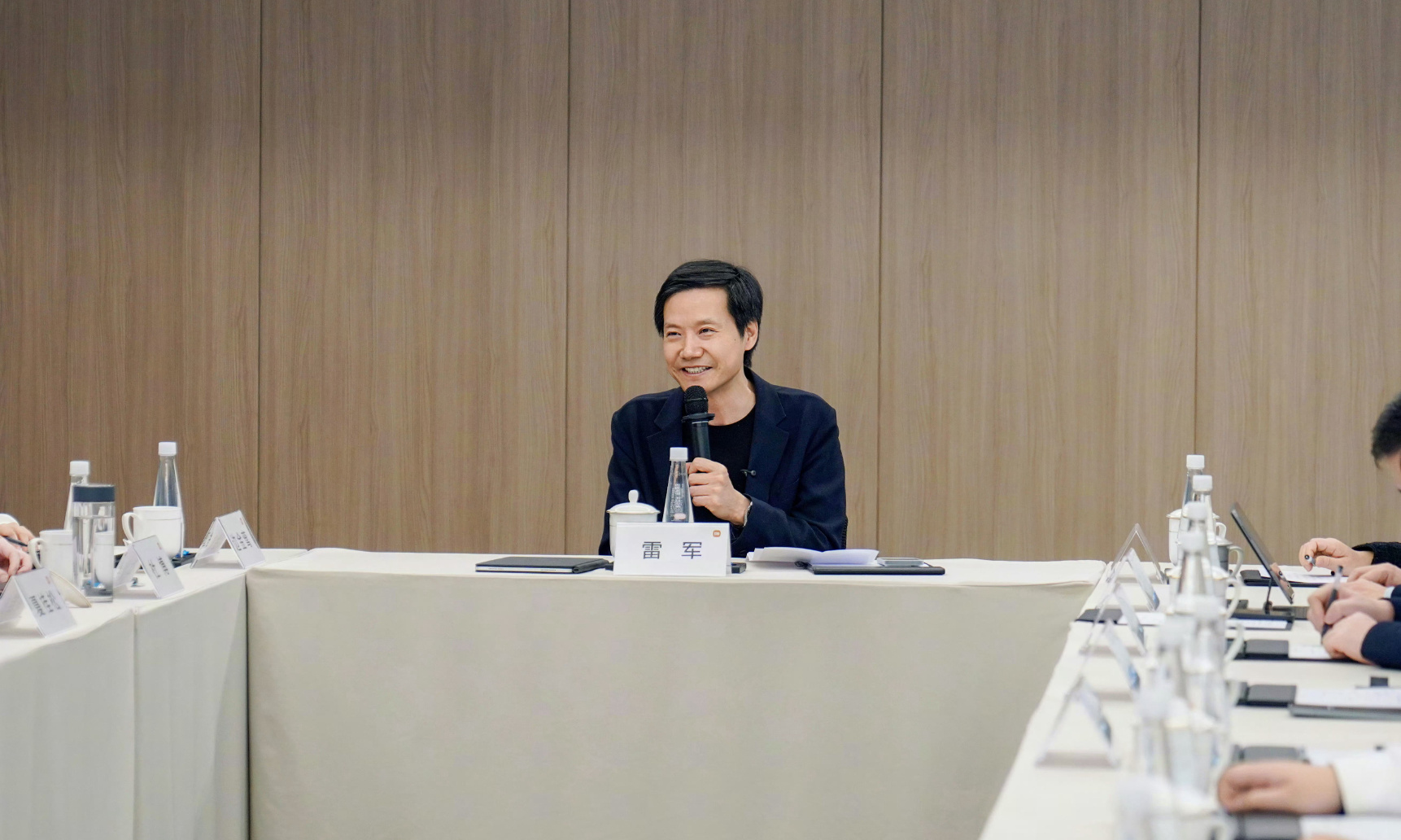 爆!武大雷军班首次亮相,00后学生未毕业已创业盈利