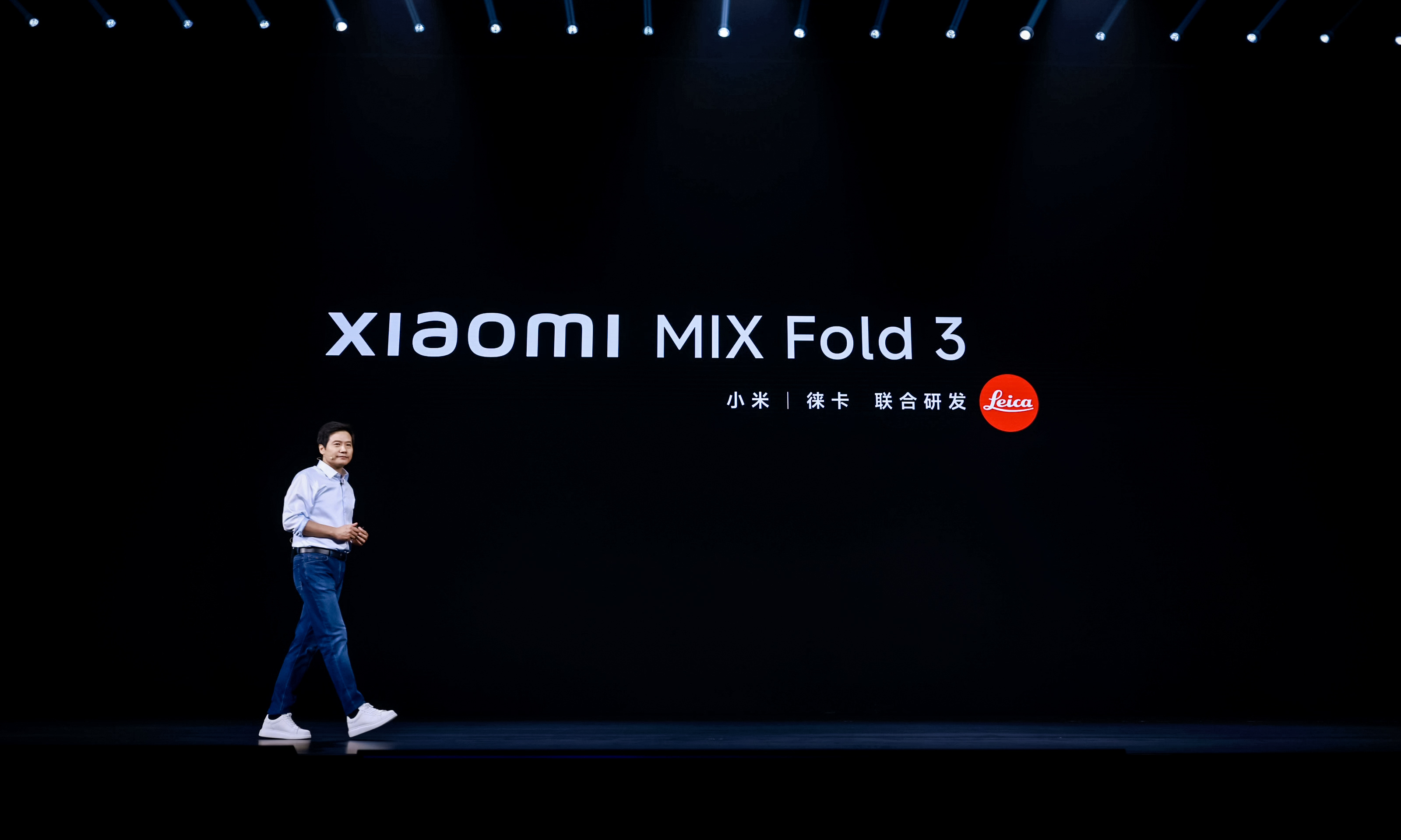 小米多款新品齐上阵,掀起折叠屏价格战