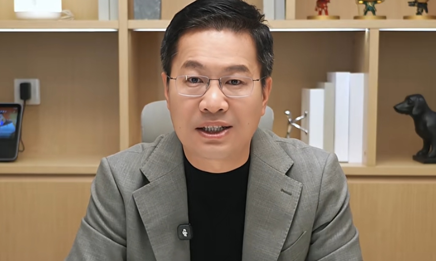 怕招黑?卢伟冰宣传话术暗藏小心机,把网友都整懵了