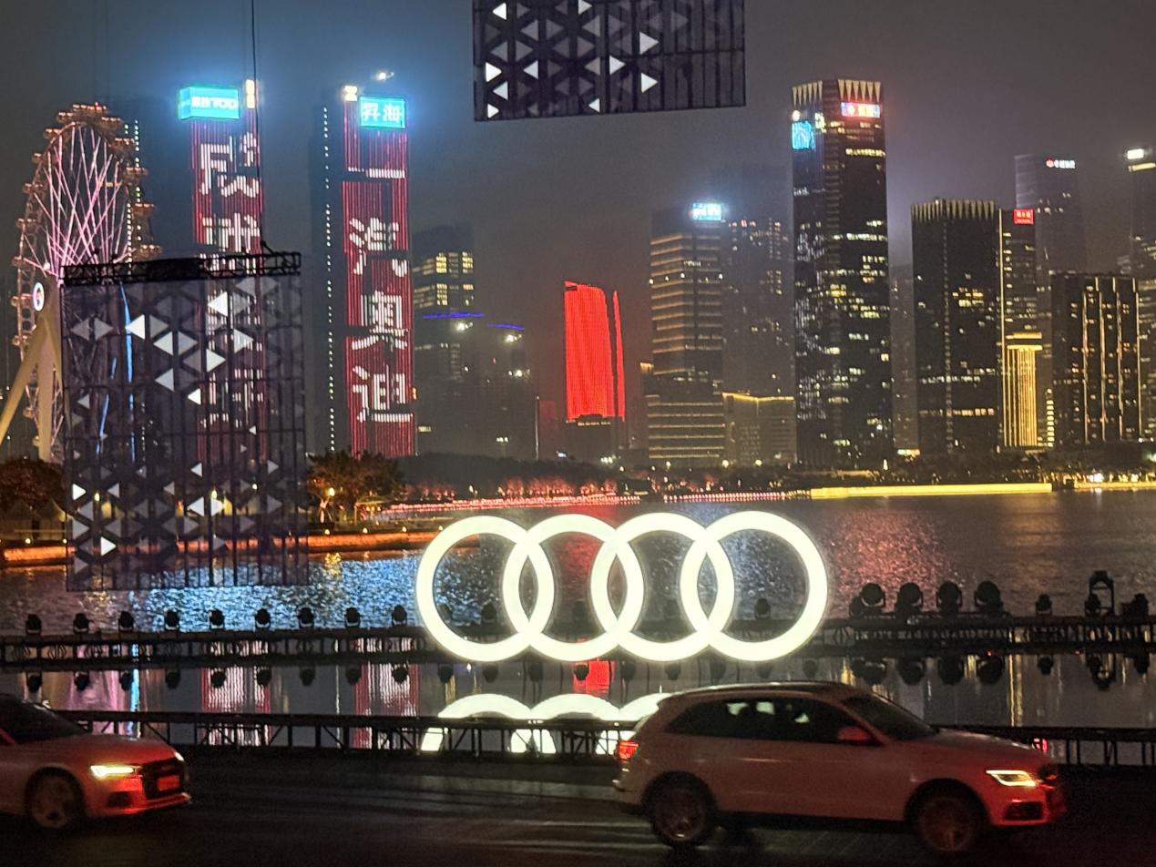 340745d3f50ab23677eefc9fa52fb729