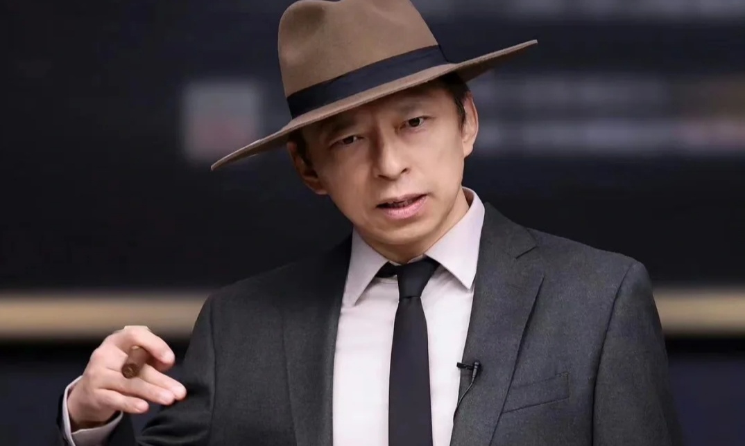 4秒视频涨粉2400万，张朝阳力挺北大韦神开账号？！