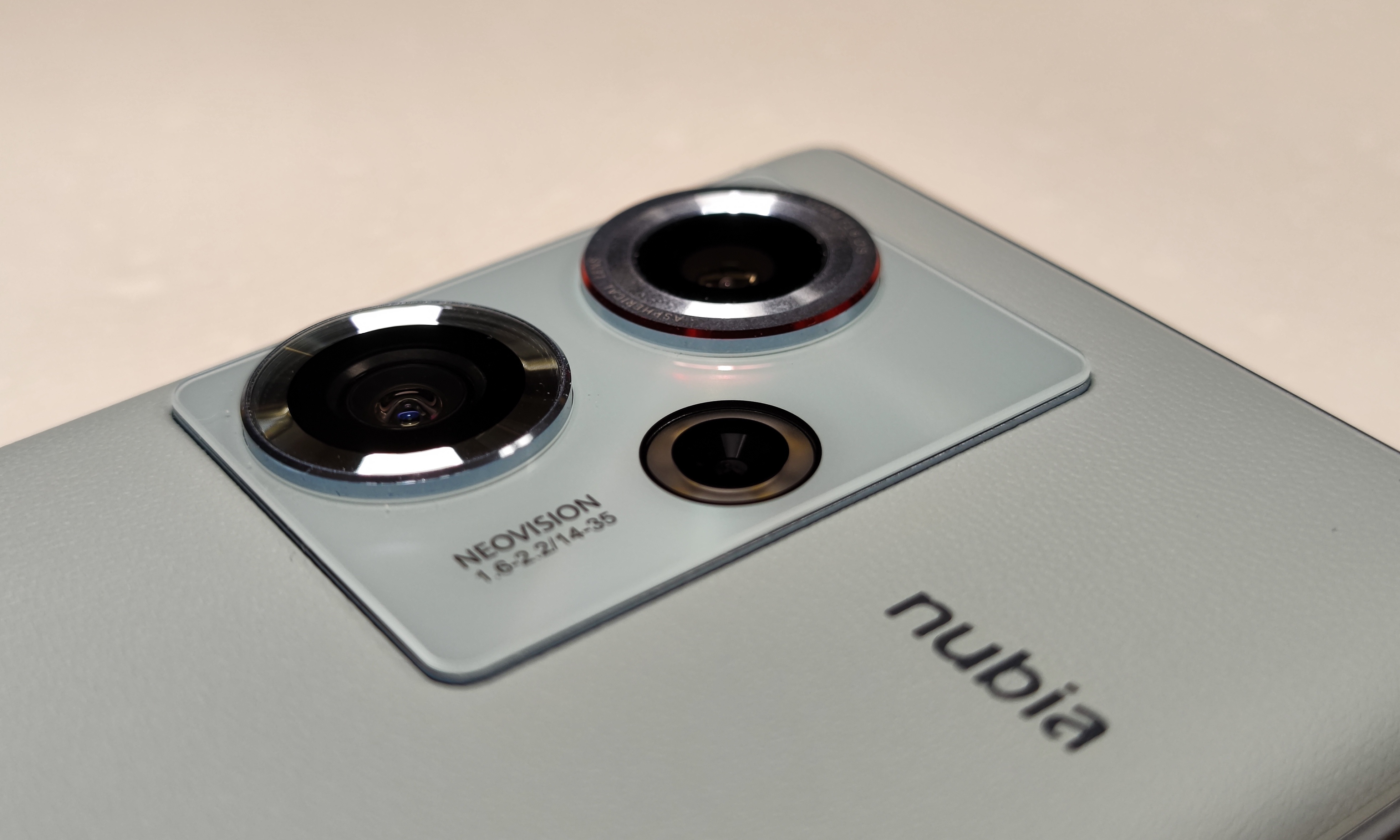 最便宜第二代骁龙8手机，表现竟还不错？