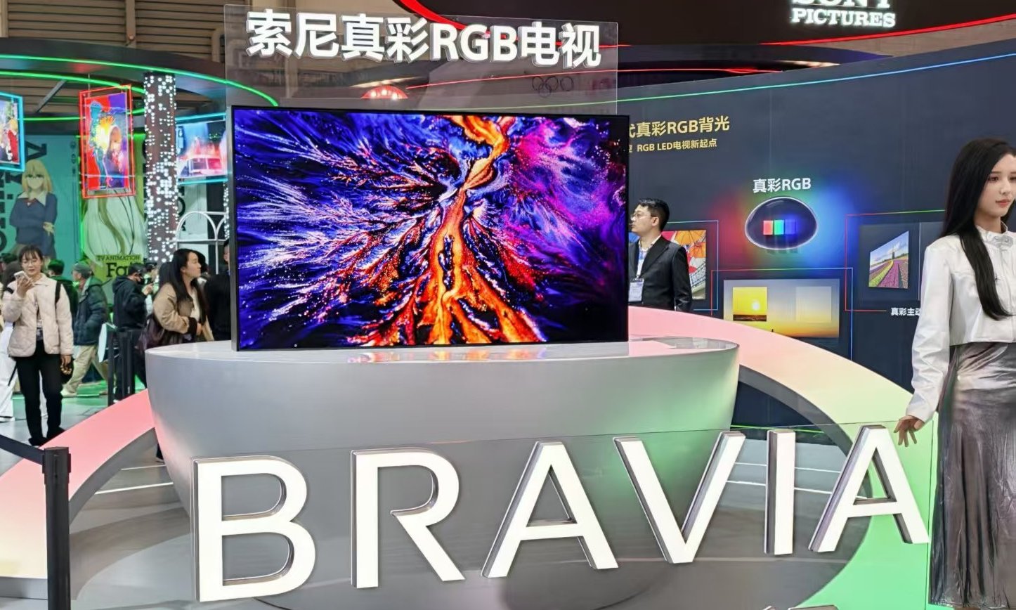 索尼AWE扔出「王炸」：RGB LED电视首秀，色准对标专业监视器？
