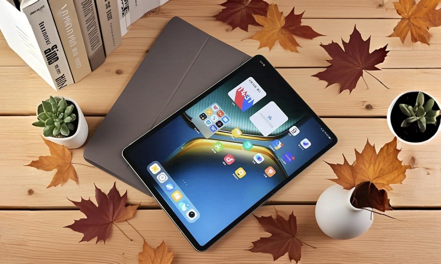 轻办公、重游戏，iQOO Pad5 Pro是大平板的解法吗？