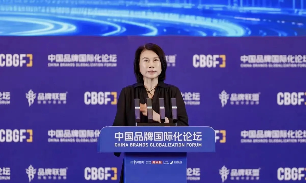 老外愿付9000元运费买格力！董明珠：出海没有捷径，全靠自主创新