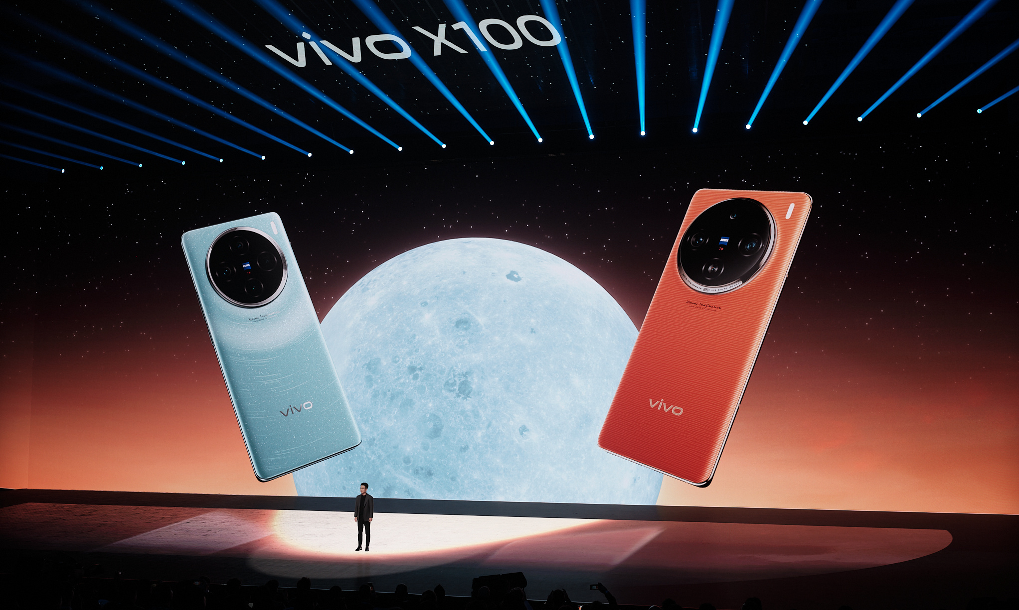 vivo X100系列正式发布：天玑旗舰芯加持，影像是大卖点