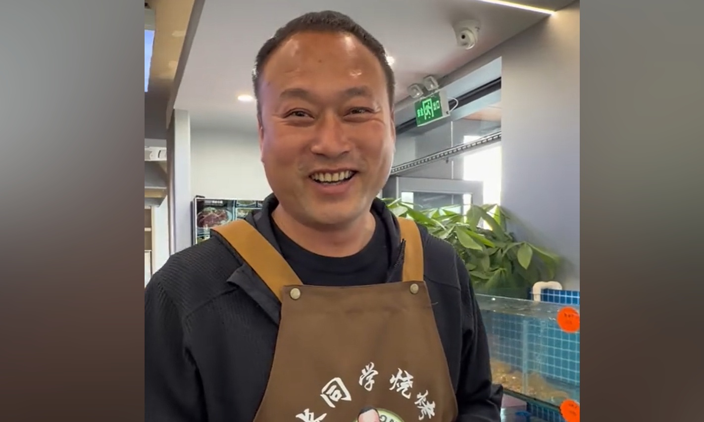 全网意外！千万网红张同学拒绝带货，靠烧烤店闷声发大财
