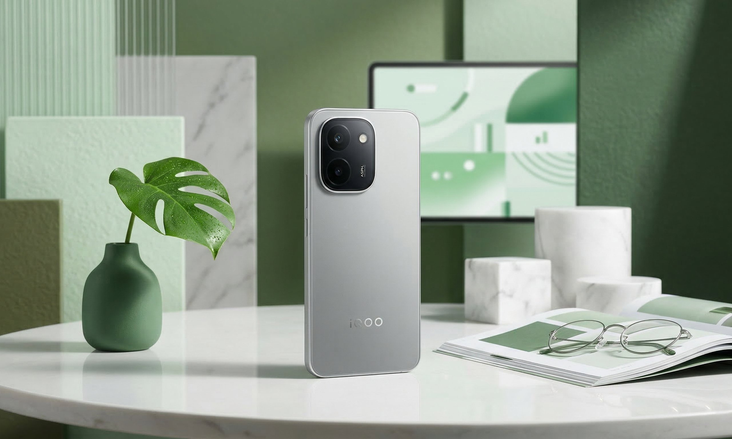 iQOO Z11上手评测：续航9小时还剩58%，性能玩《终末地》稍显吃力