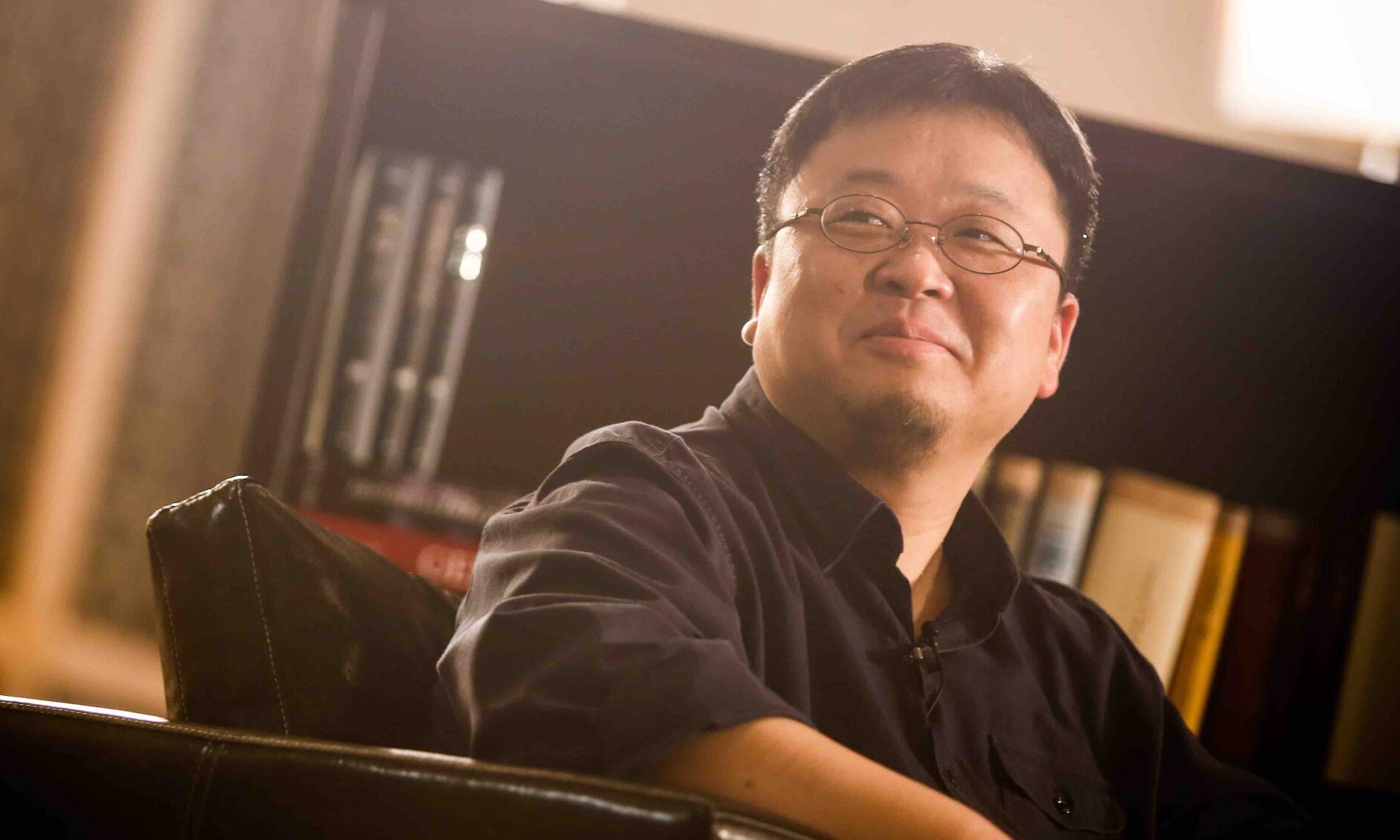 又锐评了！罗永浩称苹果“灵动岛”为屎上雕花之作
