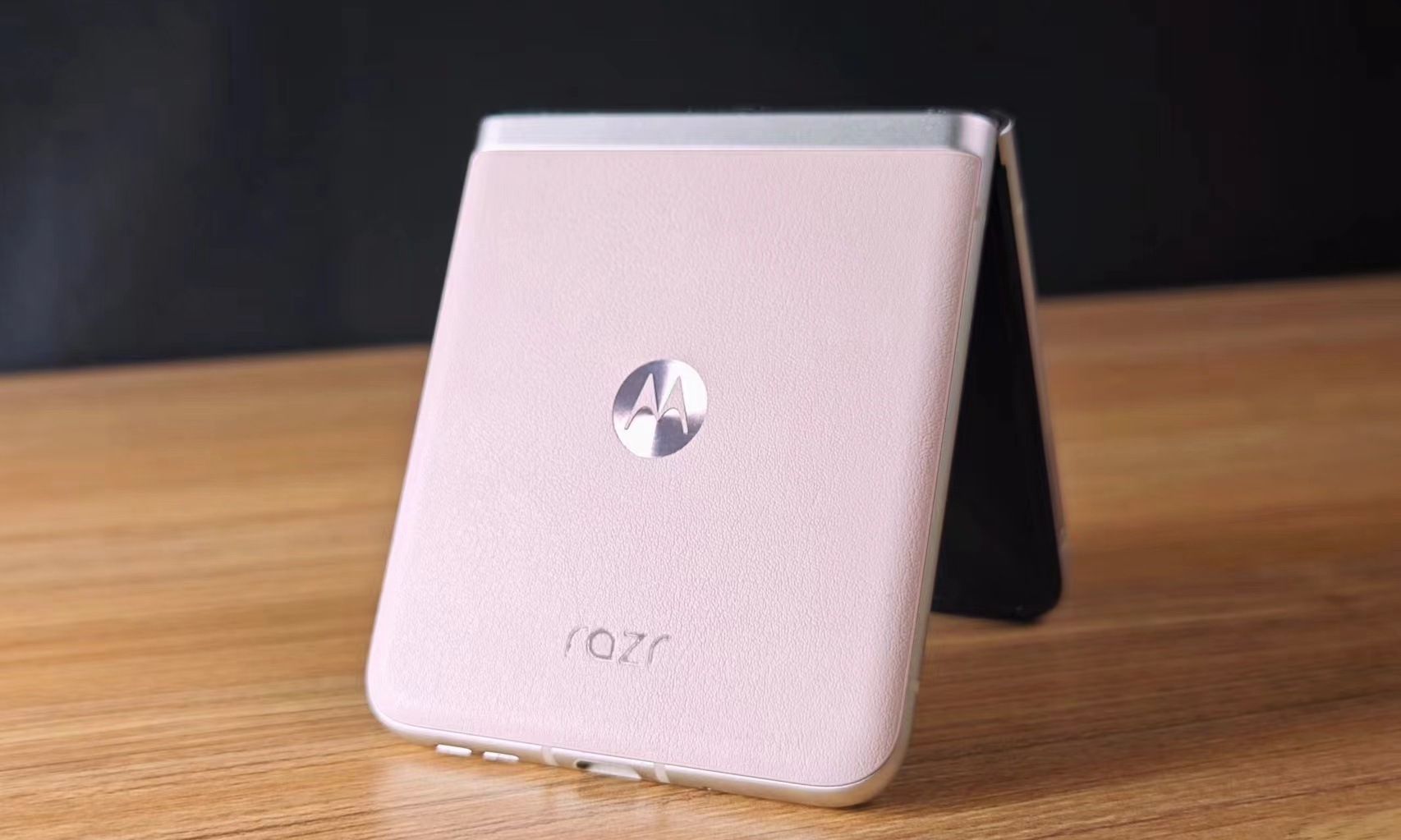 上万块的折叠屏降到2000后，用起来会真香吗？