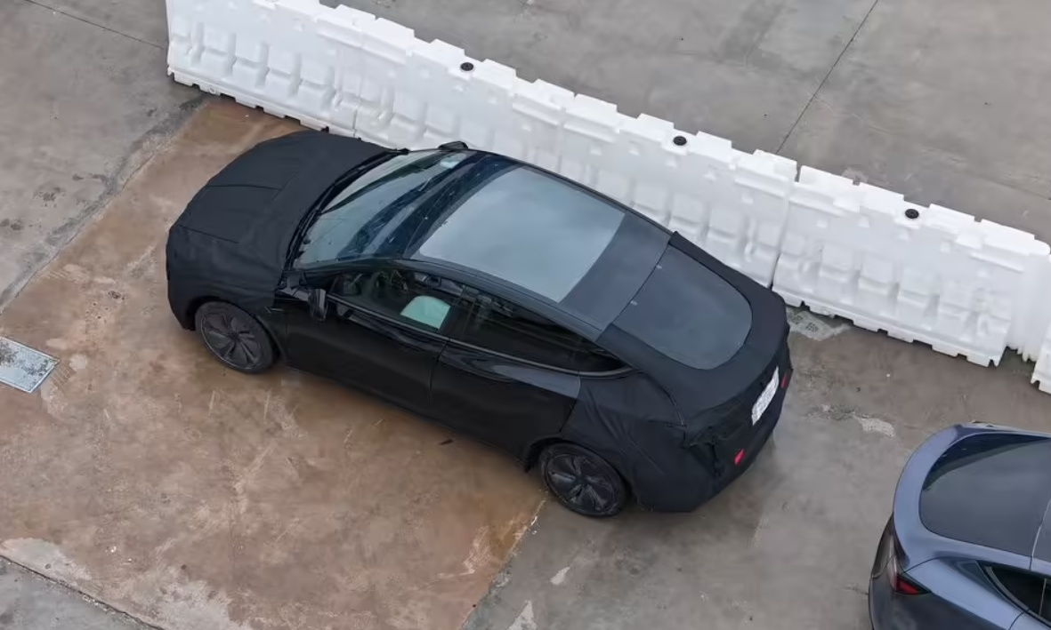Model Q谍照首曝！起步价或在16万，特斯拉销量新担当？