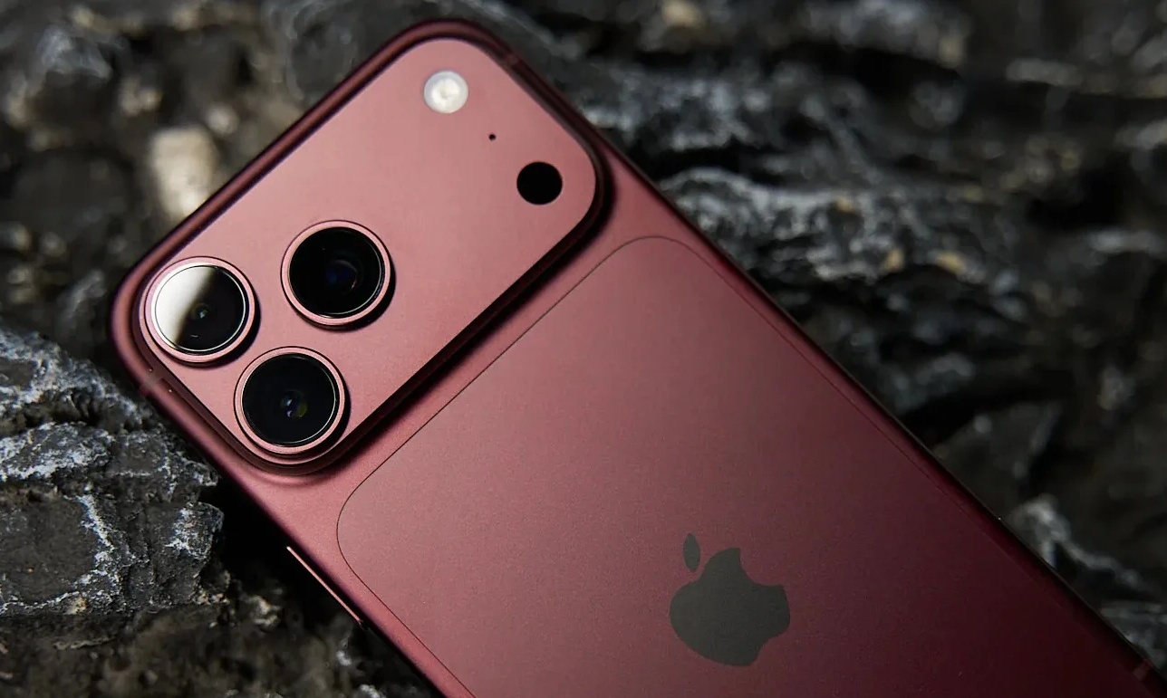 带着iPhone 18 Pro Max拍维港烟花秀后，我发现苹果影像思路彻底变了