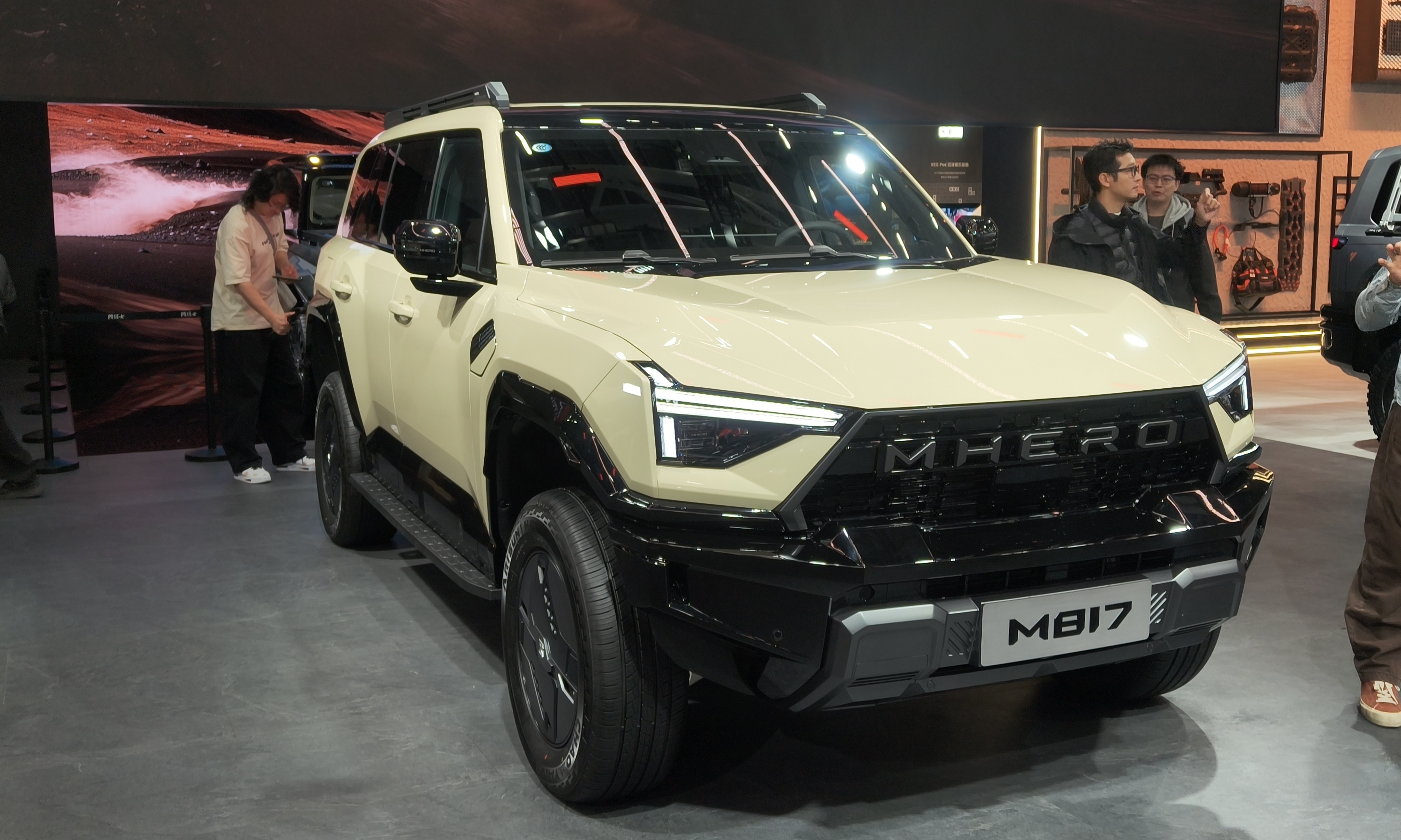 30.19 万!猛士 M817 Hero 版发布:硬核越野 SUV 从此有了新选择