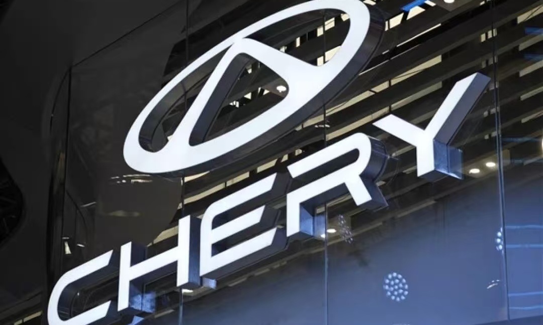 奇瑞春节请假被骂上热搜！打工人怒了：连团圆都不配？