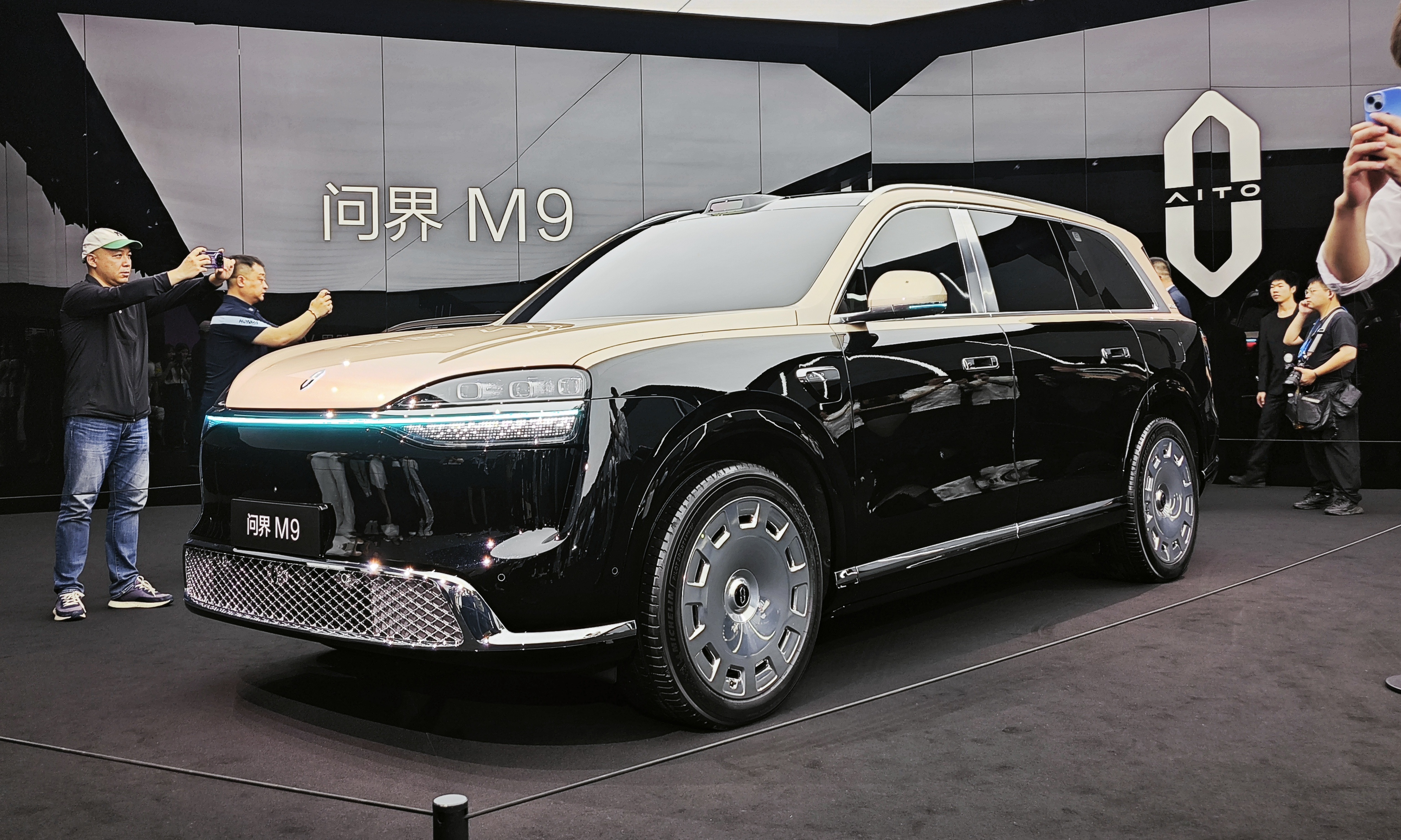 21.98万-66.98万，鸿蒙智行四车齐发！高低通吃的野心藏不住了