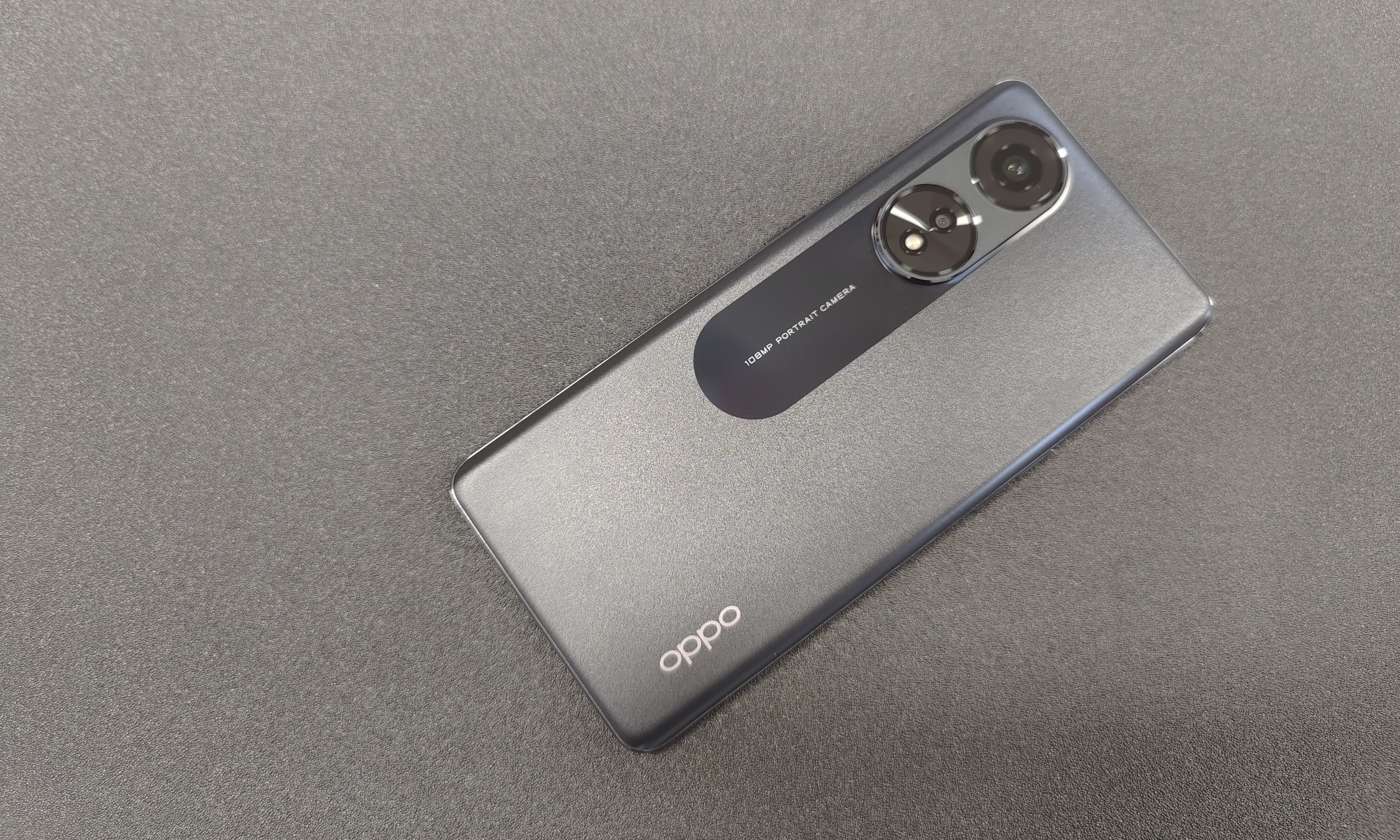 OPPO A1 Pro评测：入门曲面屏手机的绝佳之选