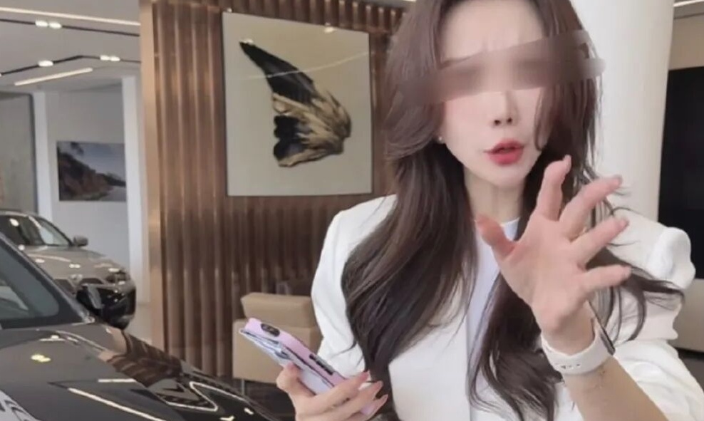 吃相难看！宝马女主播拉踩小米称180天造车，小米高管回应太圈粉