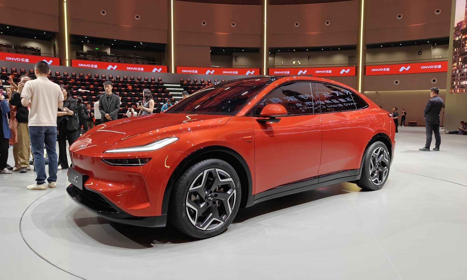 买车还要做数学题？乐道还在「踩雷」，更多车企却已顿悟