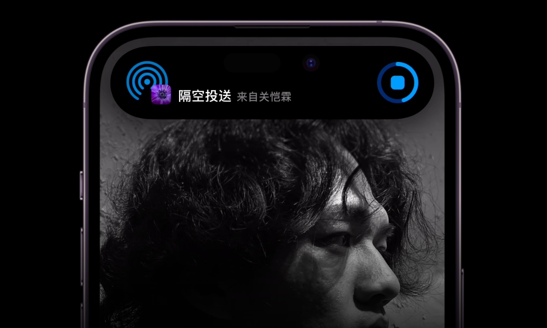 微信灵动岛来了？iOS16.1公开测试版上线：第三方接口开放