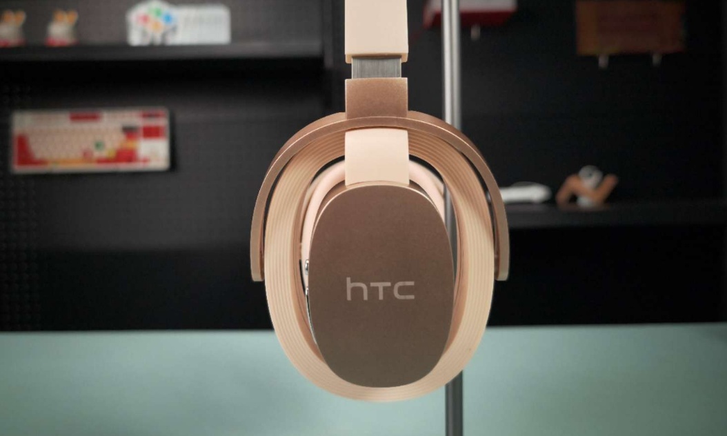 全开放式头戴耳机？htc这玩意给我整不会了