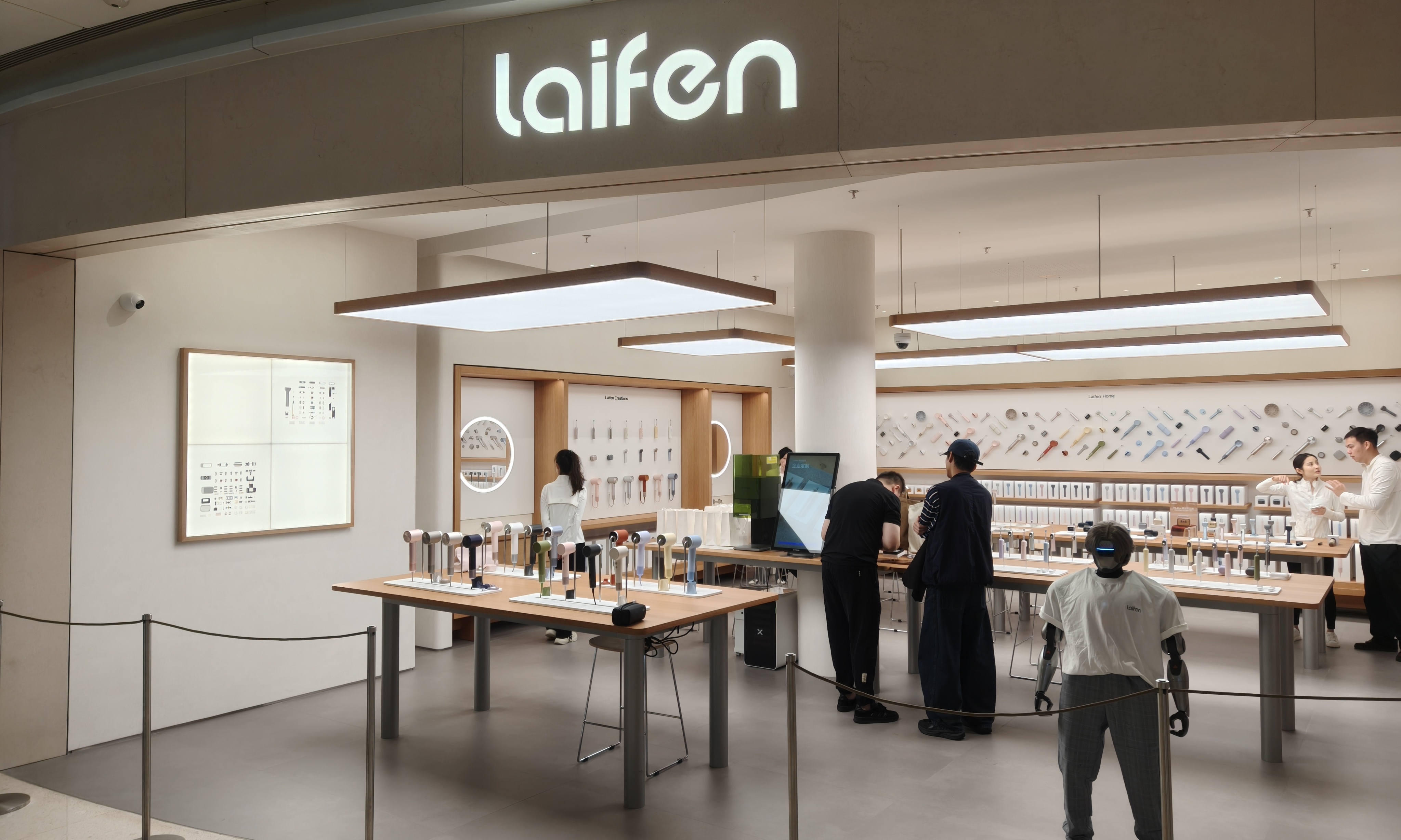 首家线下旗舰店开业!徕芬终于补齐最后一环:DIY是最大特色
