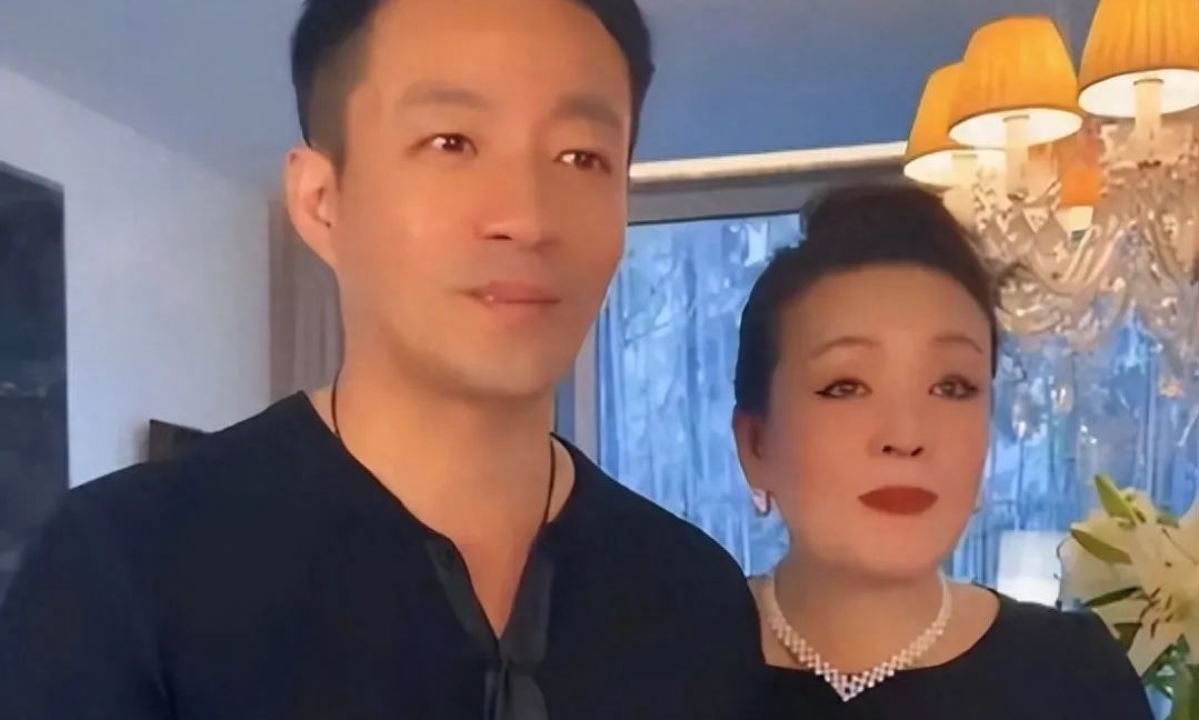 与他妈断绝关系，还硬刚抖音高管！汪小菲彻底怒了