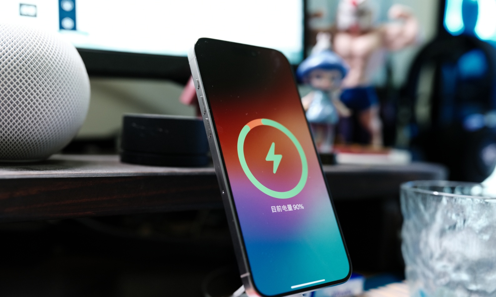 梭哈Face ID?苹果封存指纹识别设备:再见iPhone指纹解锁