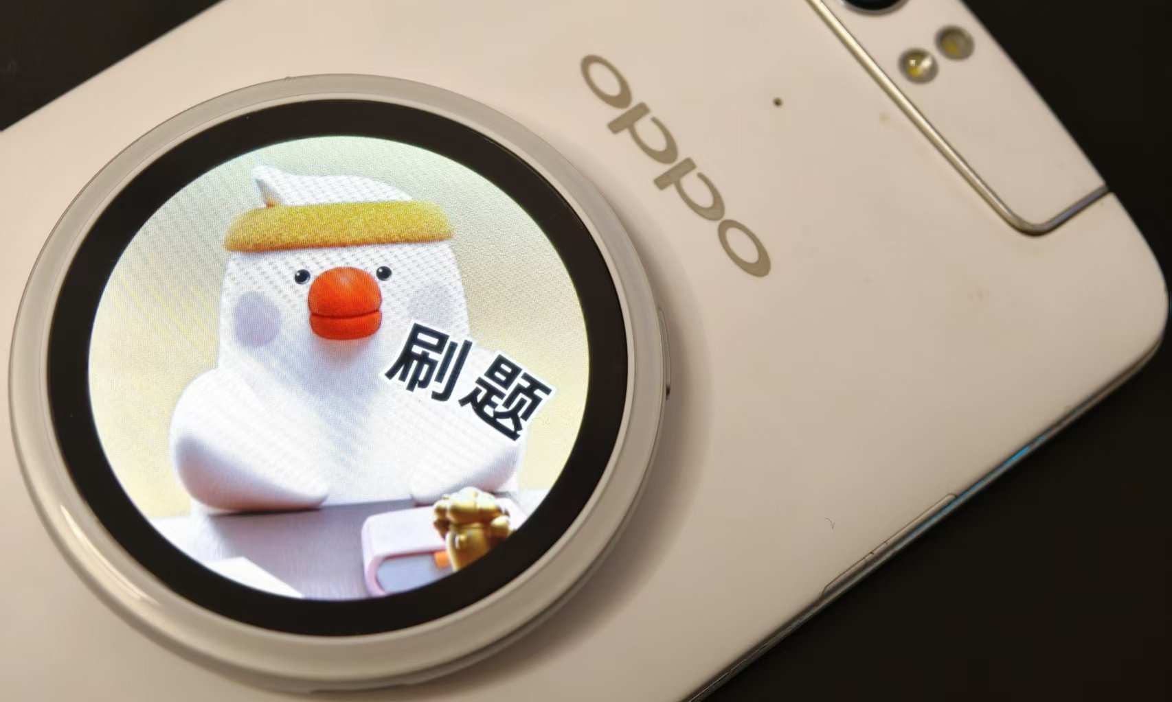 OPPO Bubble体验：是自拍辅助神器，还有AI硬件雏形