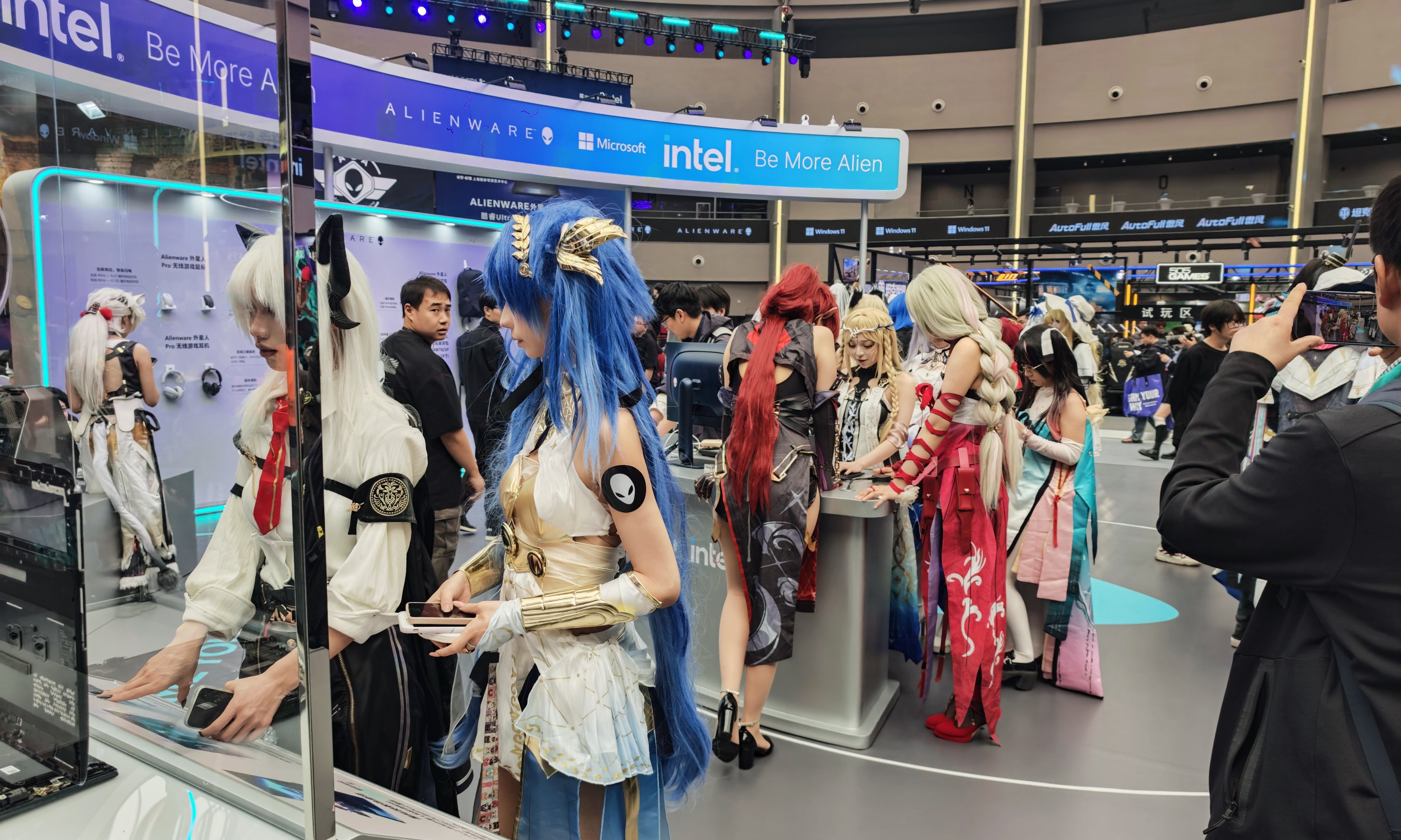 外星人嘉年华现场直击：Area-51系列配置拉满，三十周年要发力中国市场？