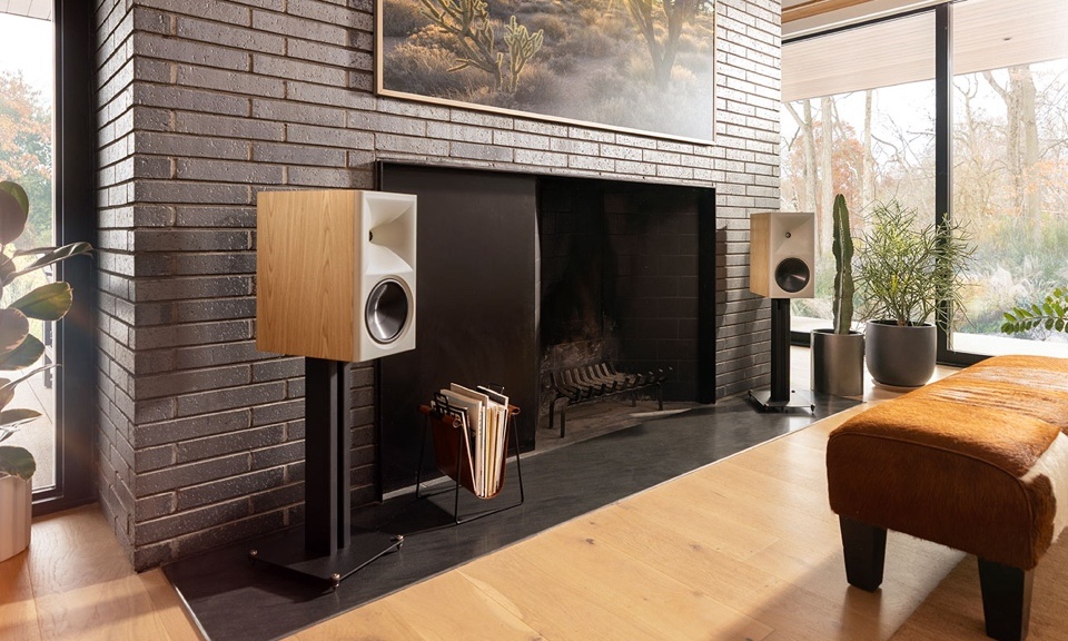 设计、音质、智能校准的平衡之作：Klipsch 新一代有源音箱发布