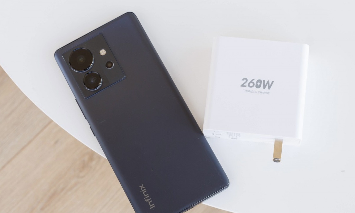 2098元！“非洲之王”传音新机曝光：五边形相机亮了